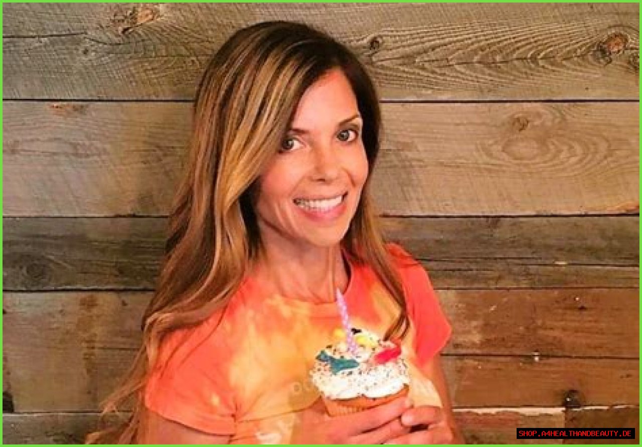 Amie Yancey Bio, Wiki, Age, Height, Husband, Children, Flipping Vegas, Company, and Net Worth
