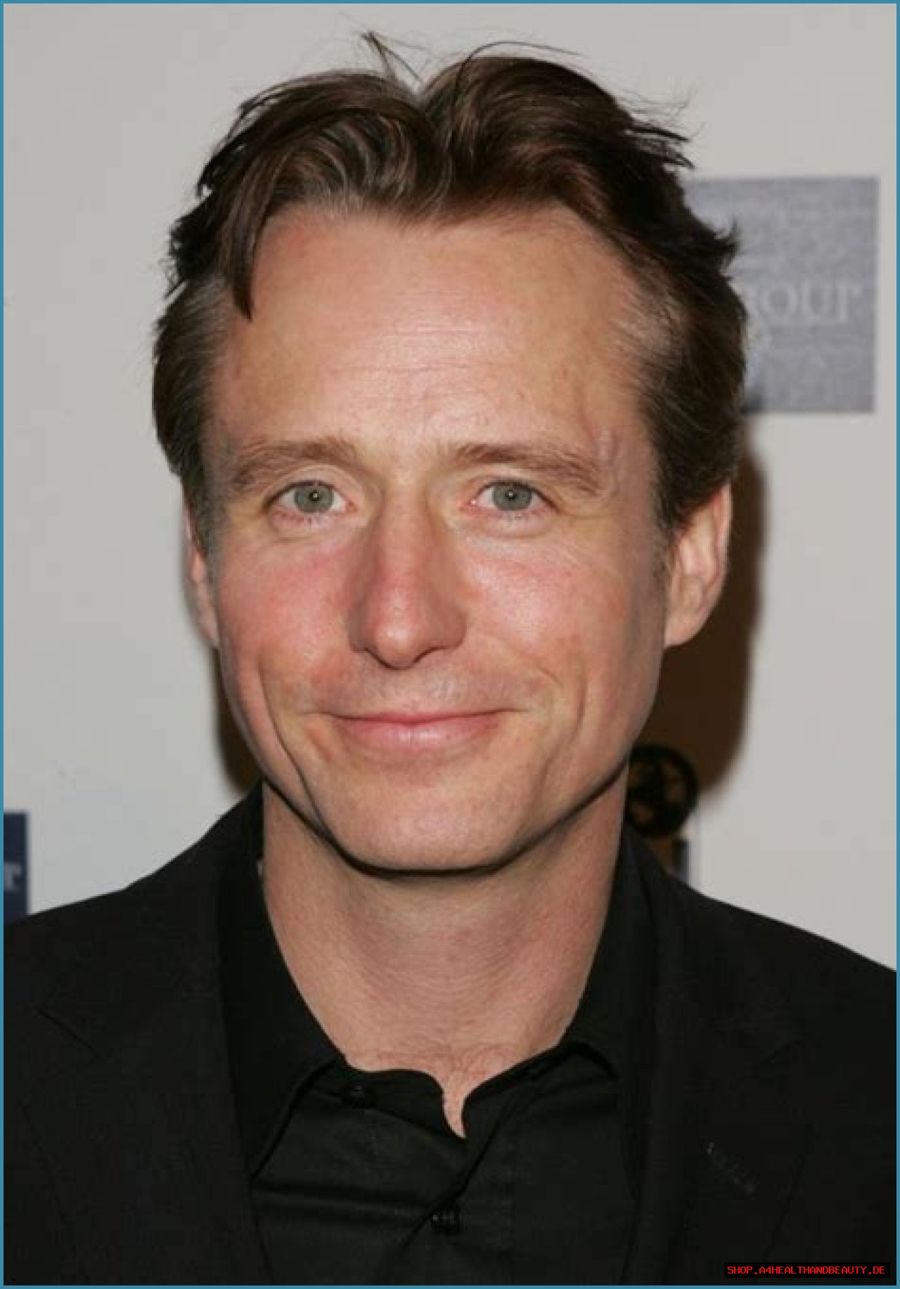 
How Much Money Does Linus Roache Make? Latest Income Salary
