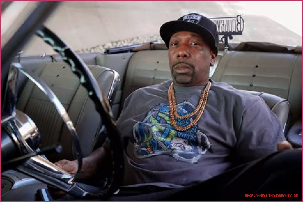 
How Much Money Does MC Eiht  Make? Latest Income Salary

