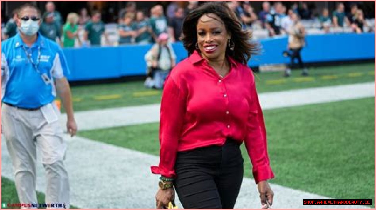 
How Much Money Does Pam Oliver Make? Latest Income Salary
