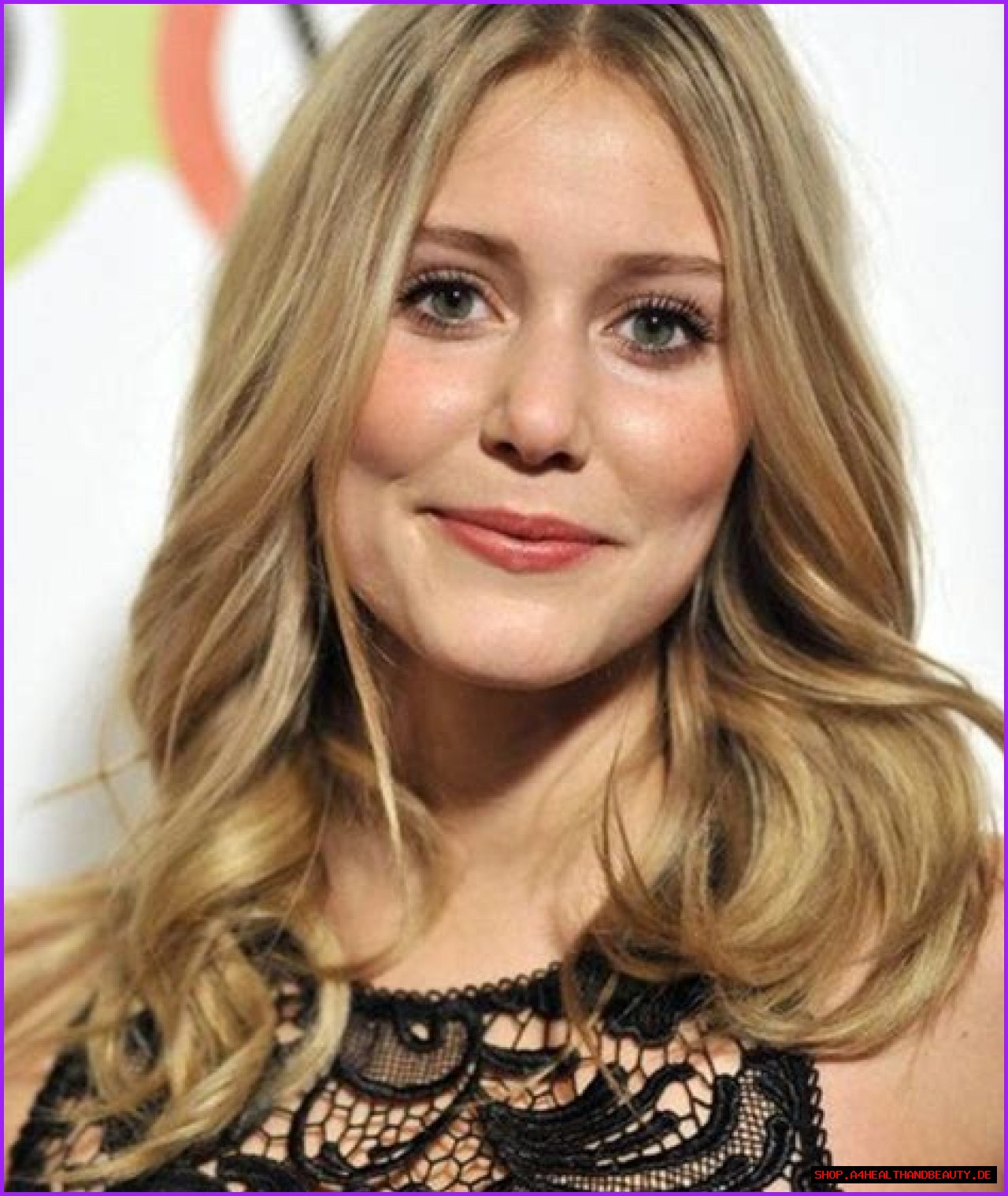 Julianna Guill