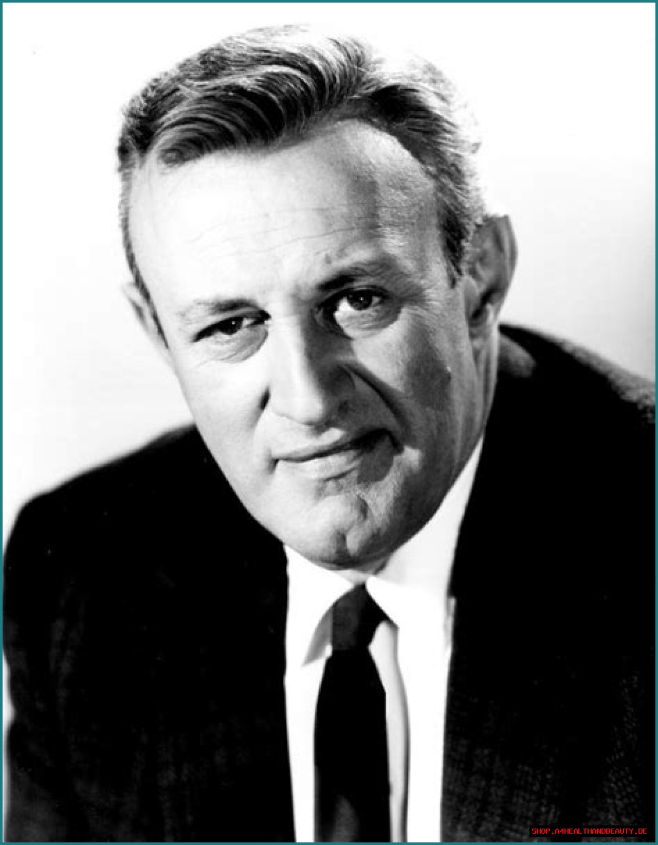 Lee J. Cobb Net Worth