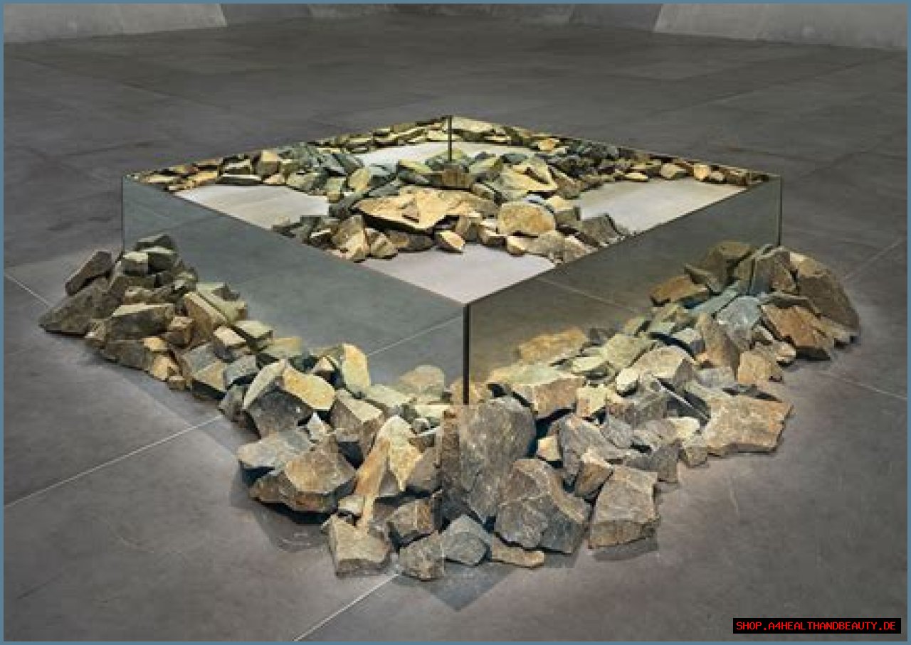 Robert Smithson - A Brief Biography of the Artist Robert Smithson