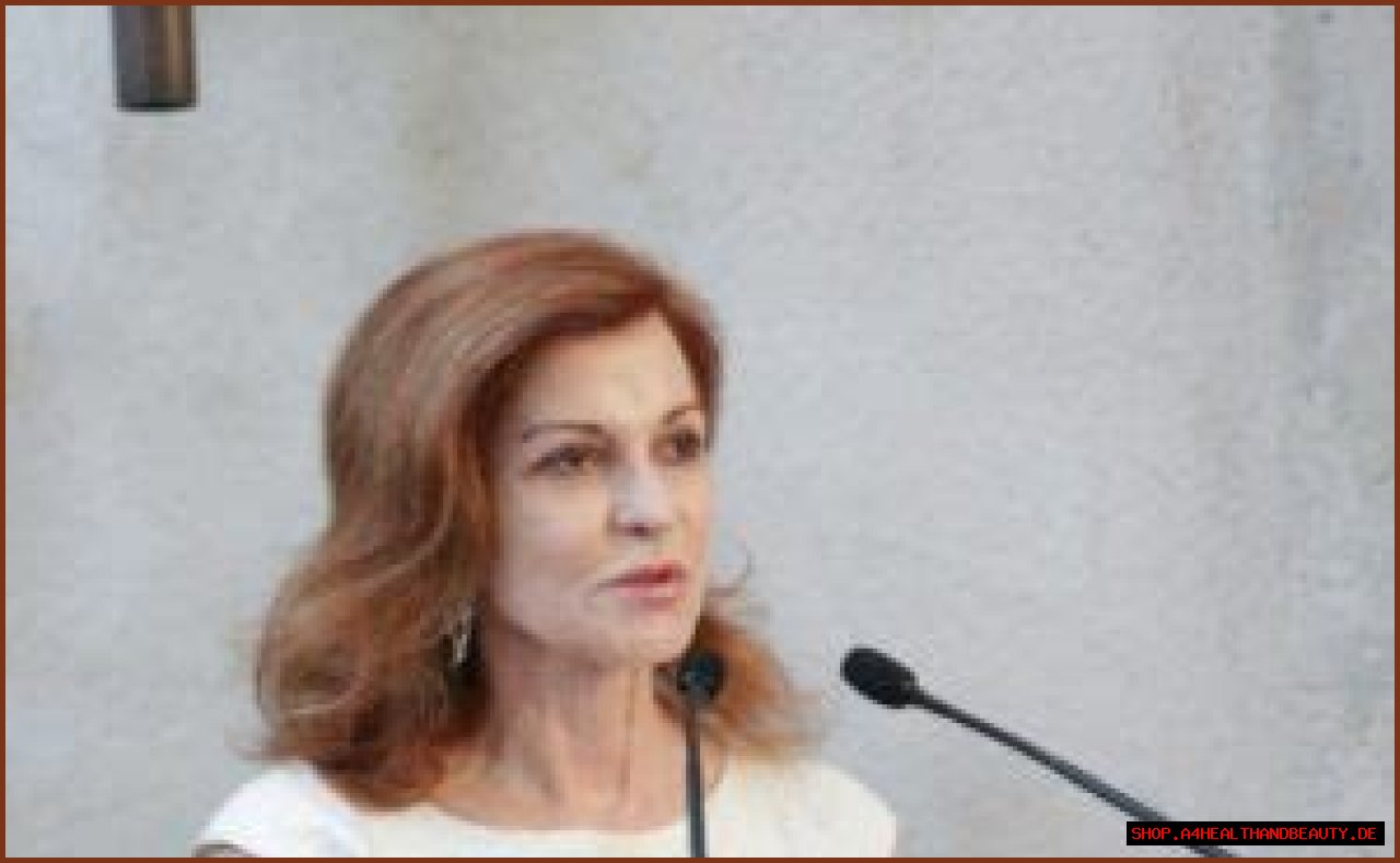 Unlocking The Mystery: Is Maureen Dowd Married Now? Her Bio Revealed